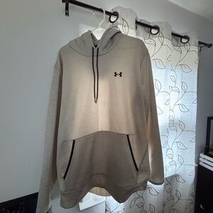 Under Armour Men's Light Gray Hoodie